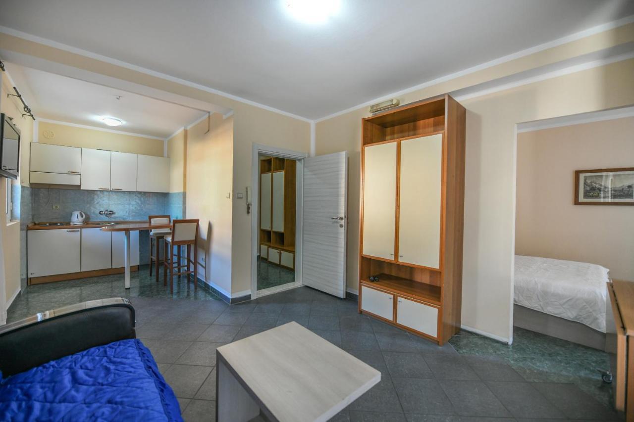 Jolly Apartments Budva Kültér fotó